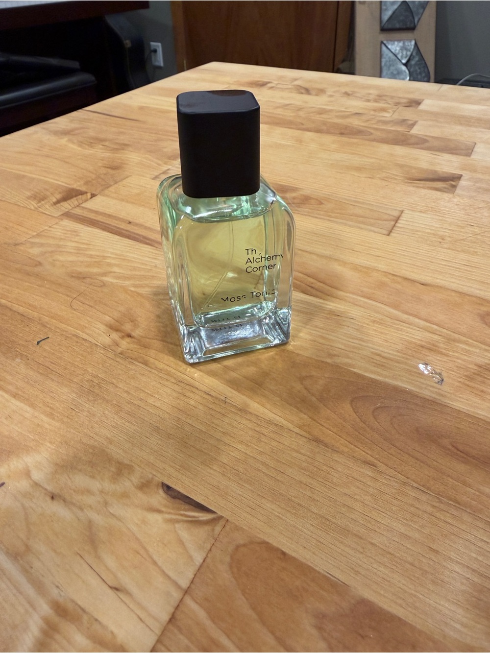 The alchemy corner perfume moss tonic